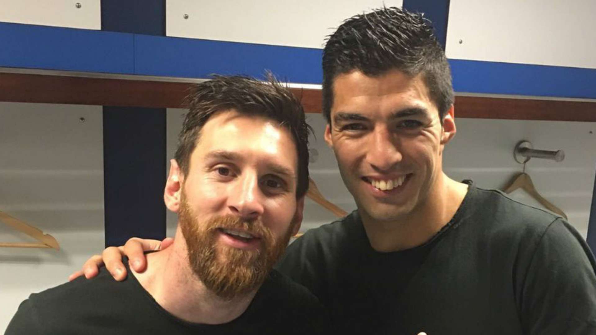 纵观整场比 纵观整场比