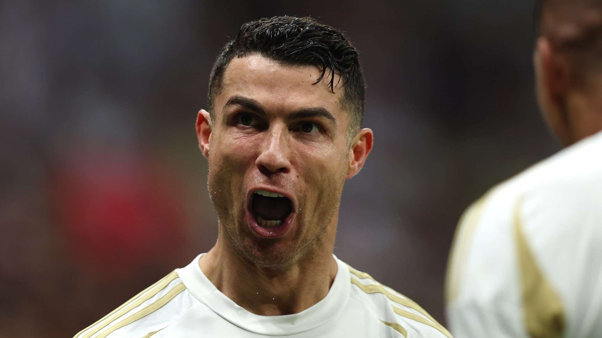 确保赛季后 确保赛季后